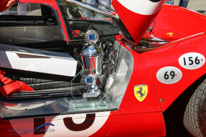 ZCCA Zürich Classic Car Award 2017. Der Siegerpokal für den Ferrari 312P als Best of Show
